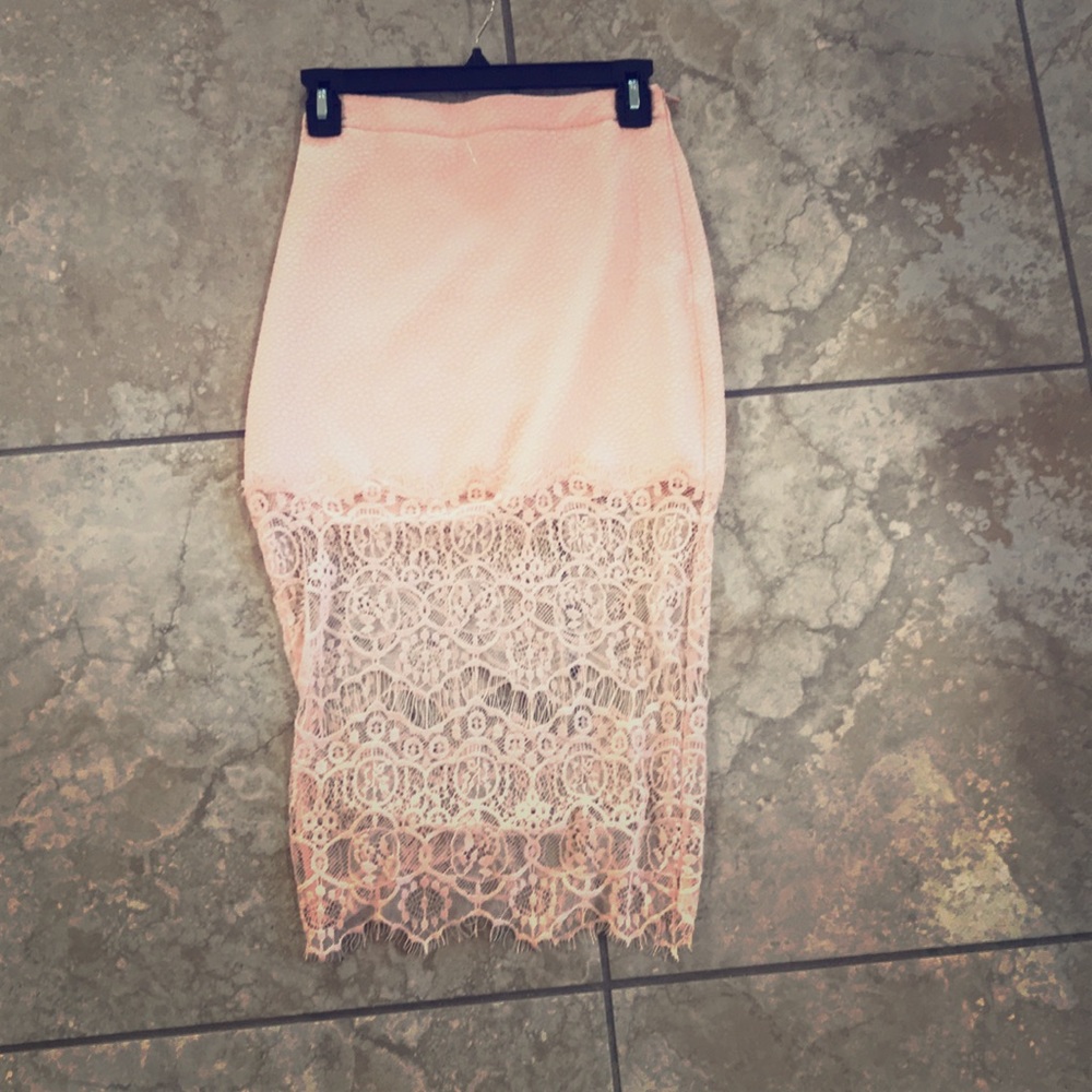 Astr lace skirt